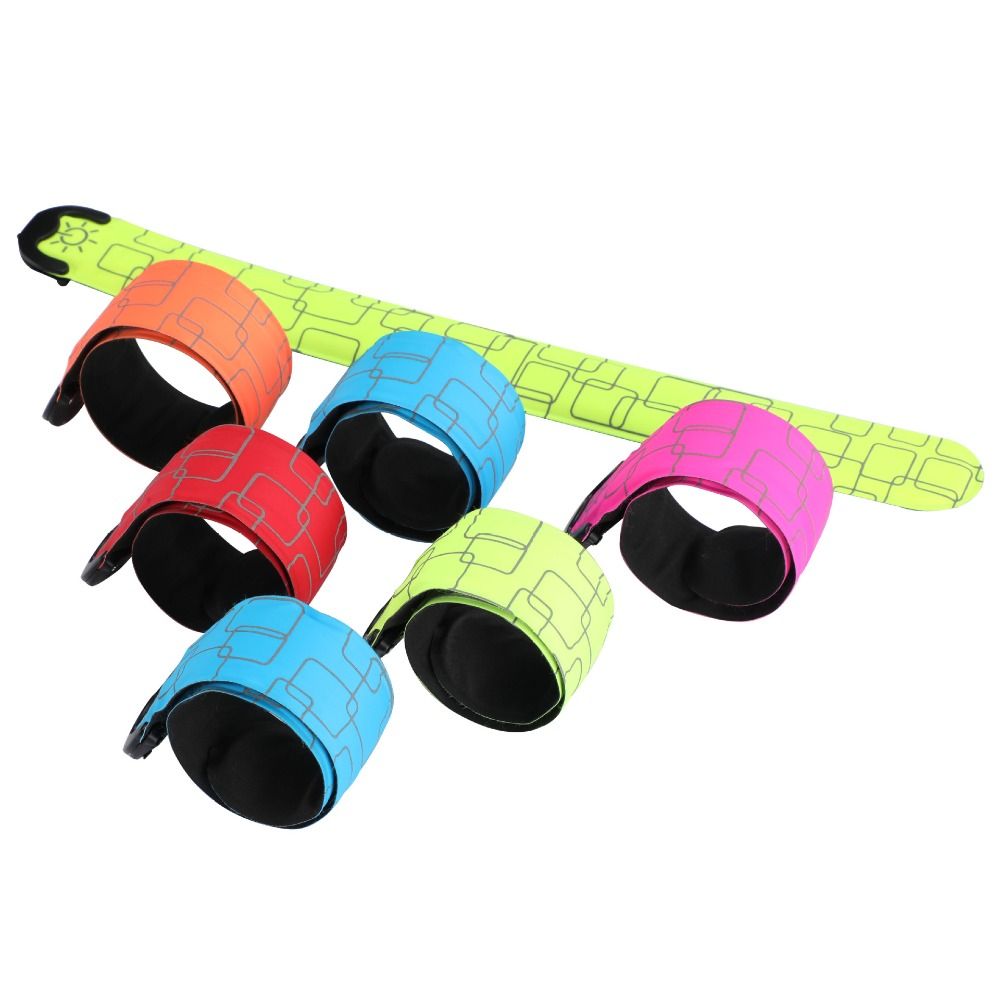 สายรัดแขนวิ่งกลางคืนสไตล์แบตเต - Running Gear Night บทวิจารณ์และราคา